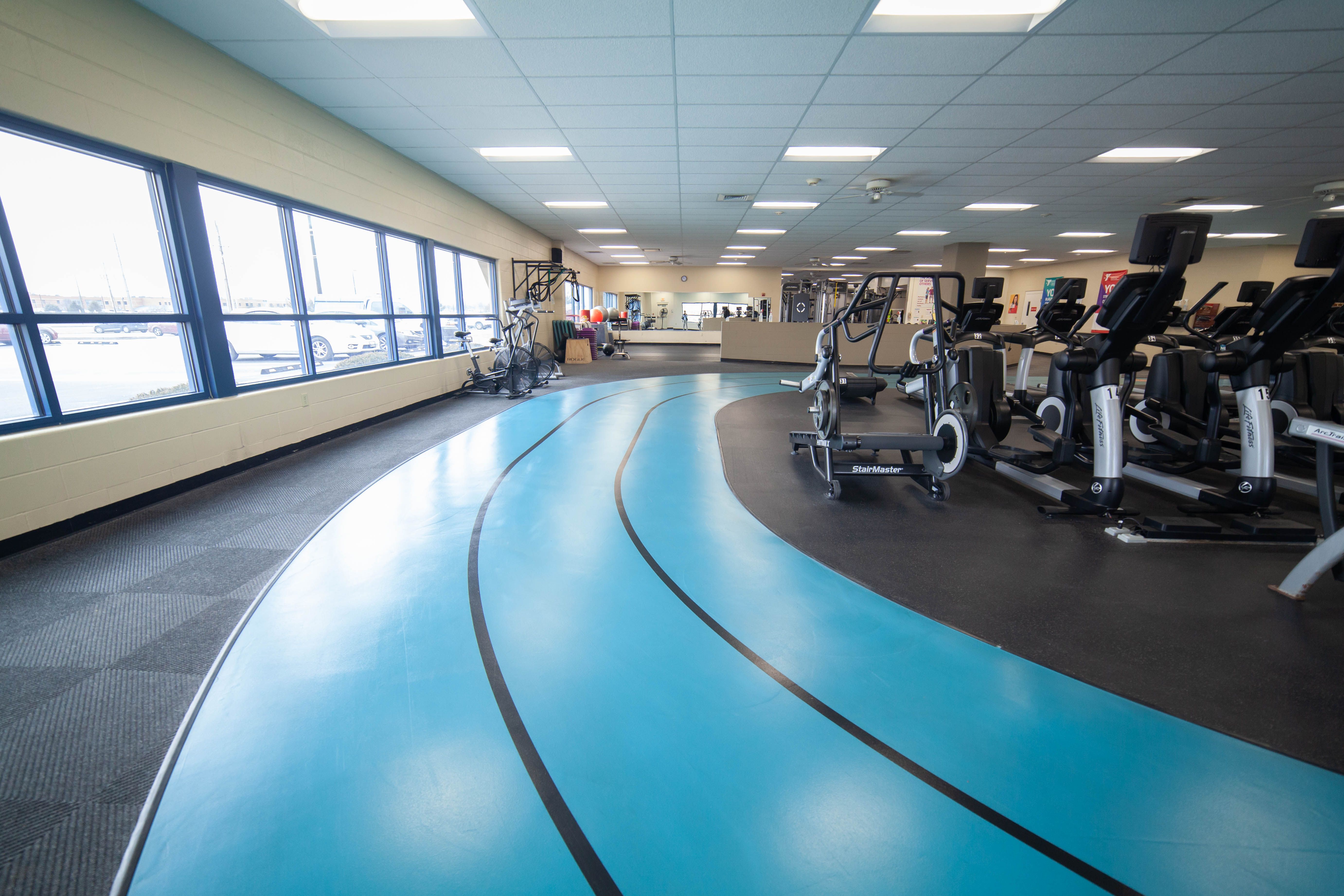 east-belleville-ymca-fitness-center-gym-gateway-region-ymca