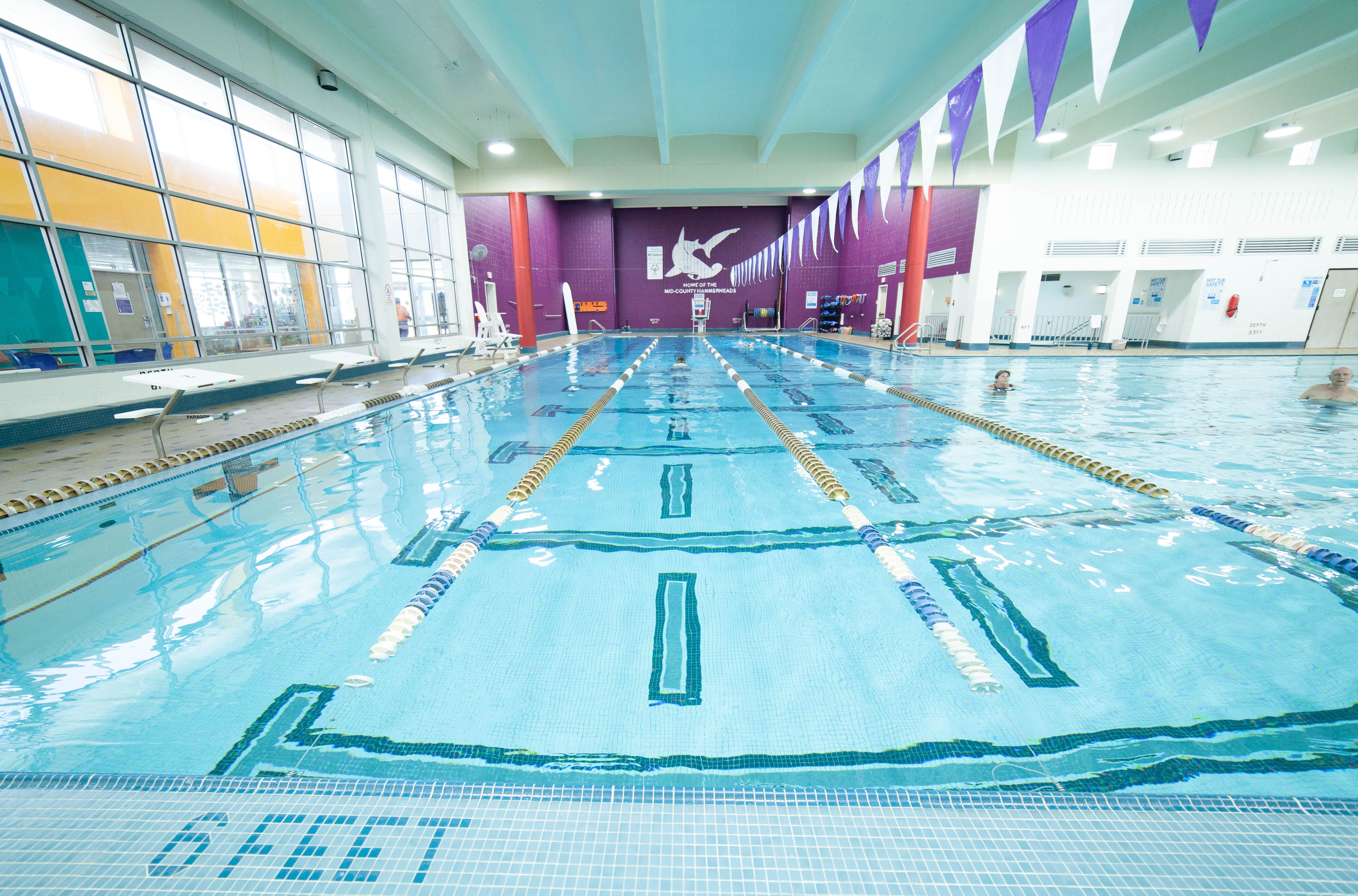 brentwood ymca pool