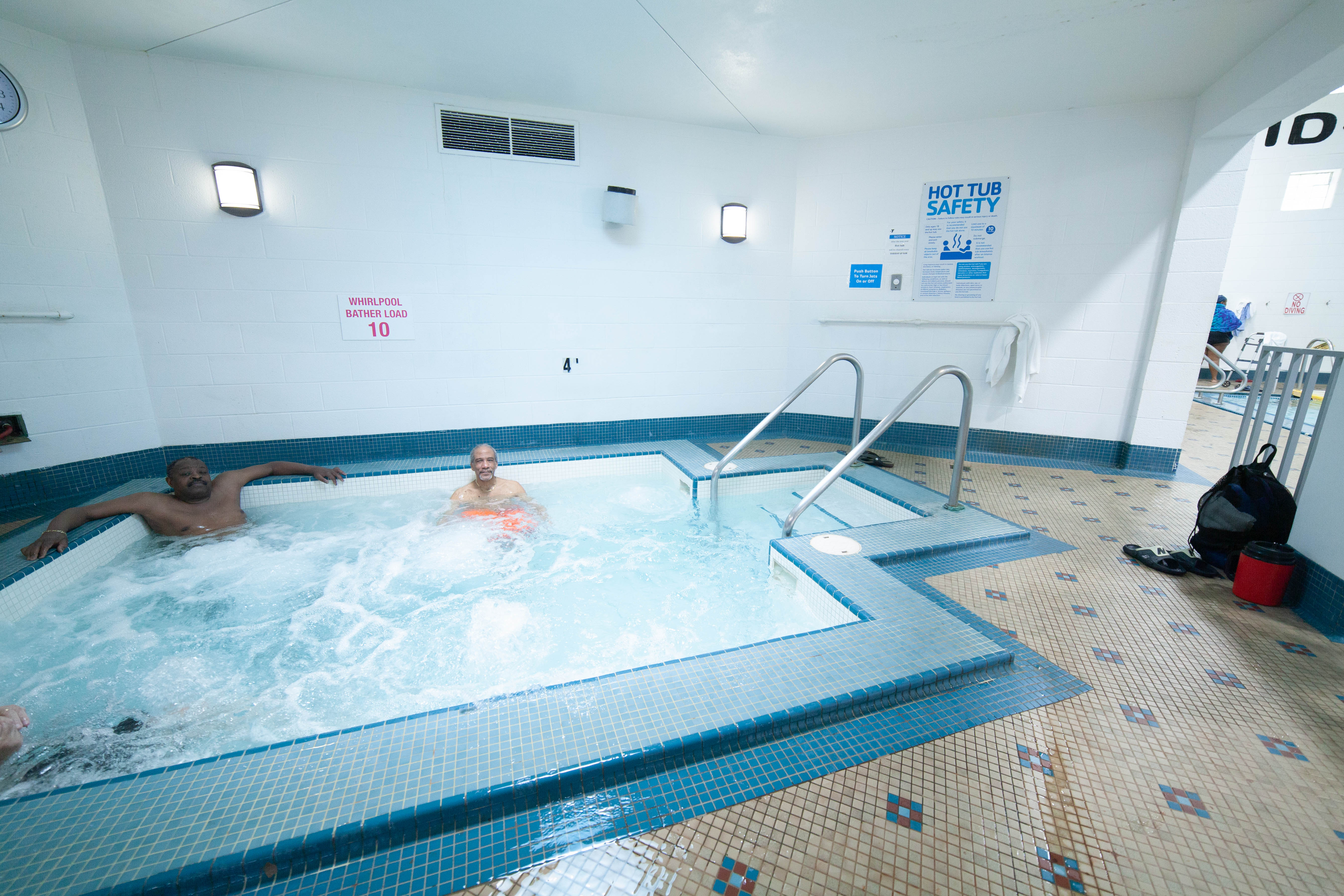 brentwood ymca pool