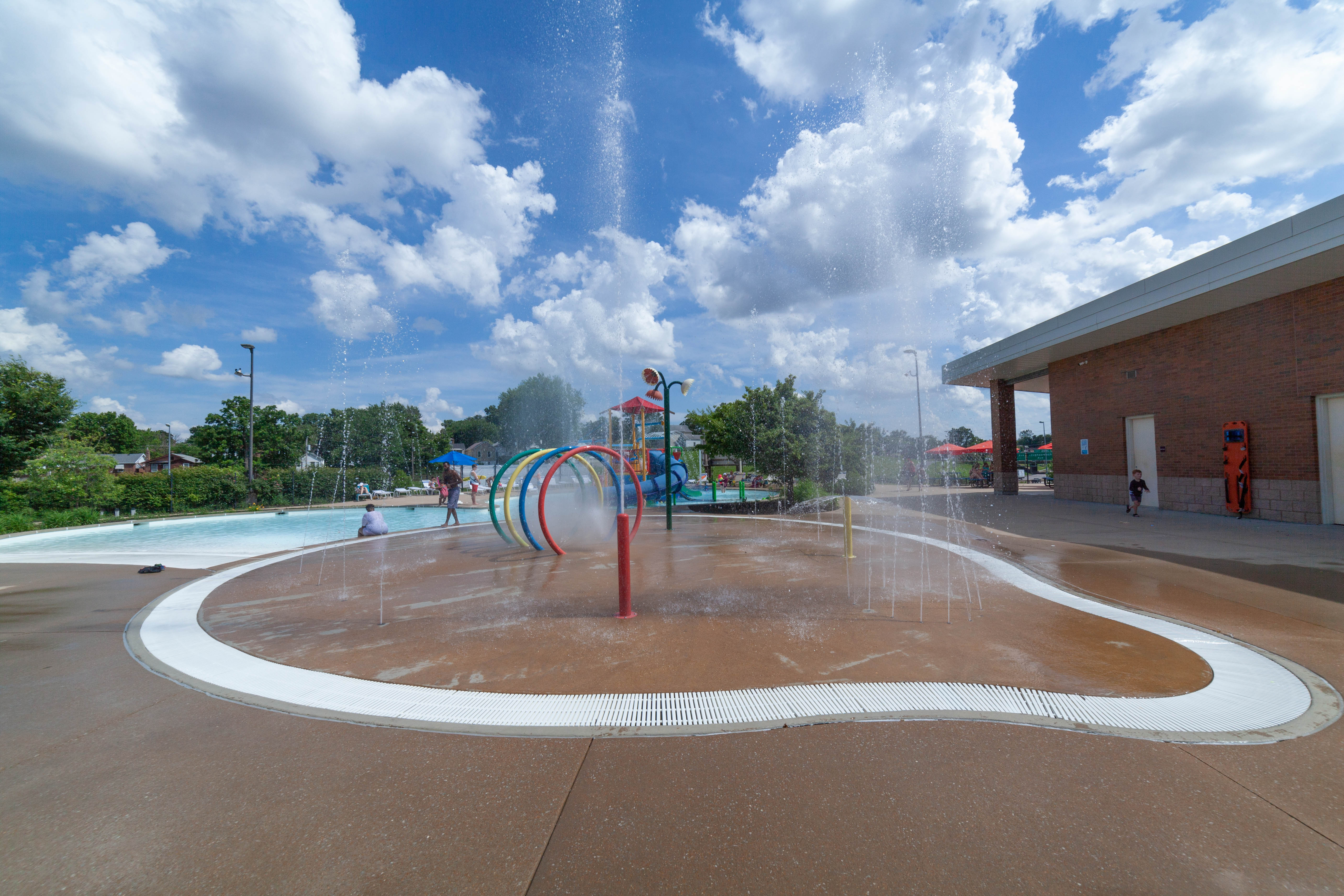 Carondelet Park Rec Complex Outdoor Aquatic Center Gateway Region YMCA