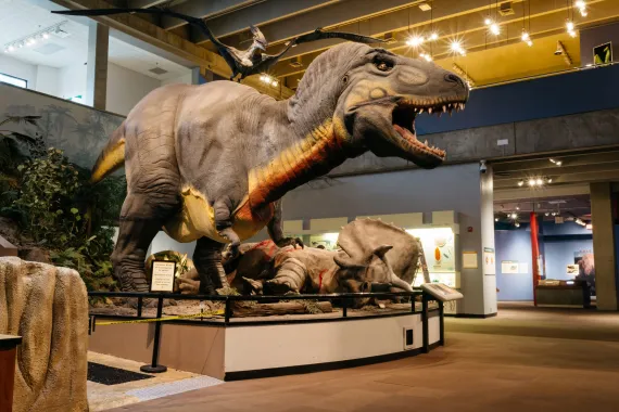 st. louis science center dinosaur