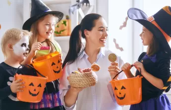 family on halloween